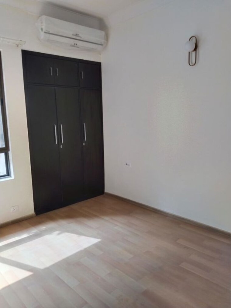 Room, unitech-fresco 3 Bedroom 1877 Sq.Ft. Apartment In Sector 50 Gurgaon 9727876