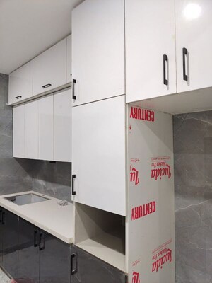 Kitchen in 3 BHK Builder Floor at Sector 57 – for Rent