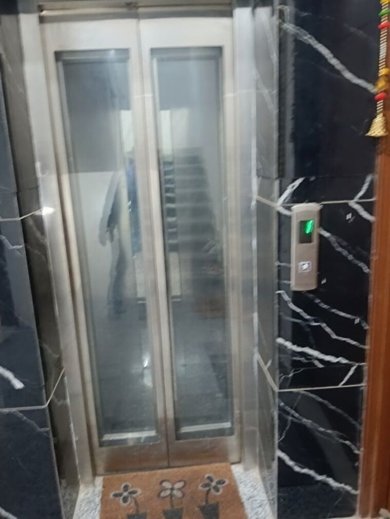 undefined, neb sarai 2 Bedroom 850 Sq.Ft. Builder Floor In Neb Sarai Delhi 9727886