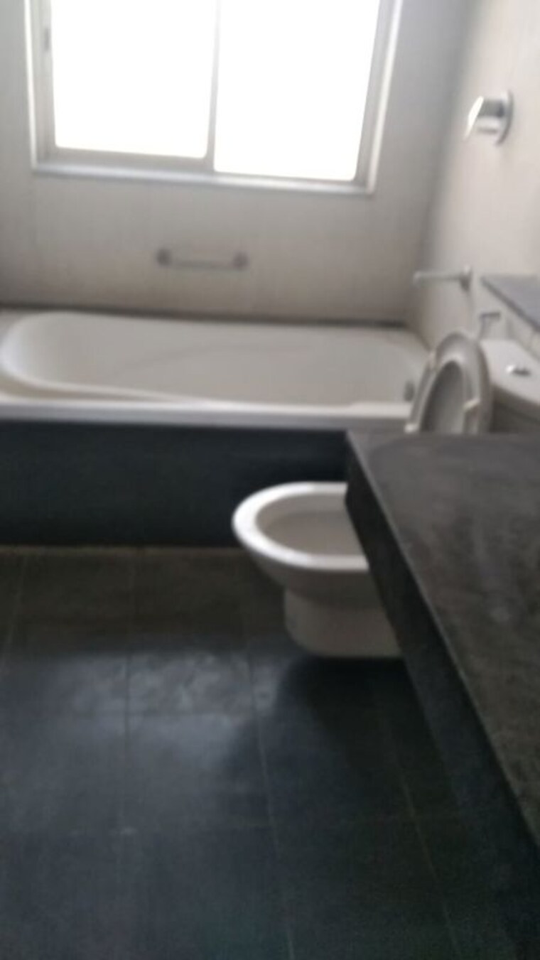 Bathroom, bptp-freedom-park-life 2 Bedroom 1460 Sq.Ft. Apartment In Sector 57 Gurgaon 9727895