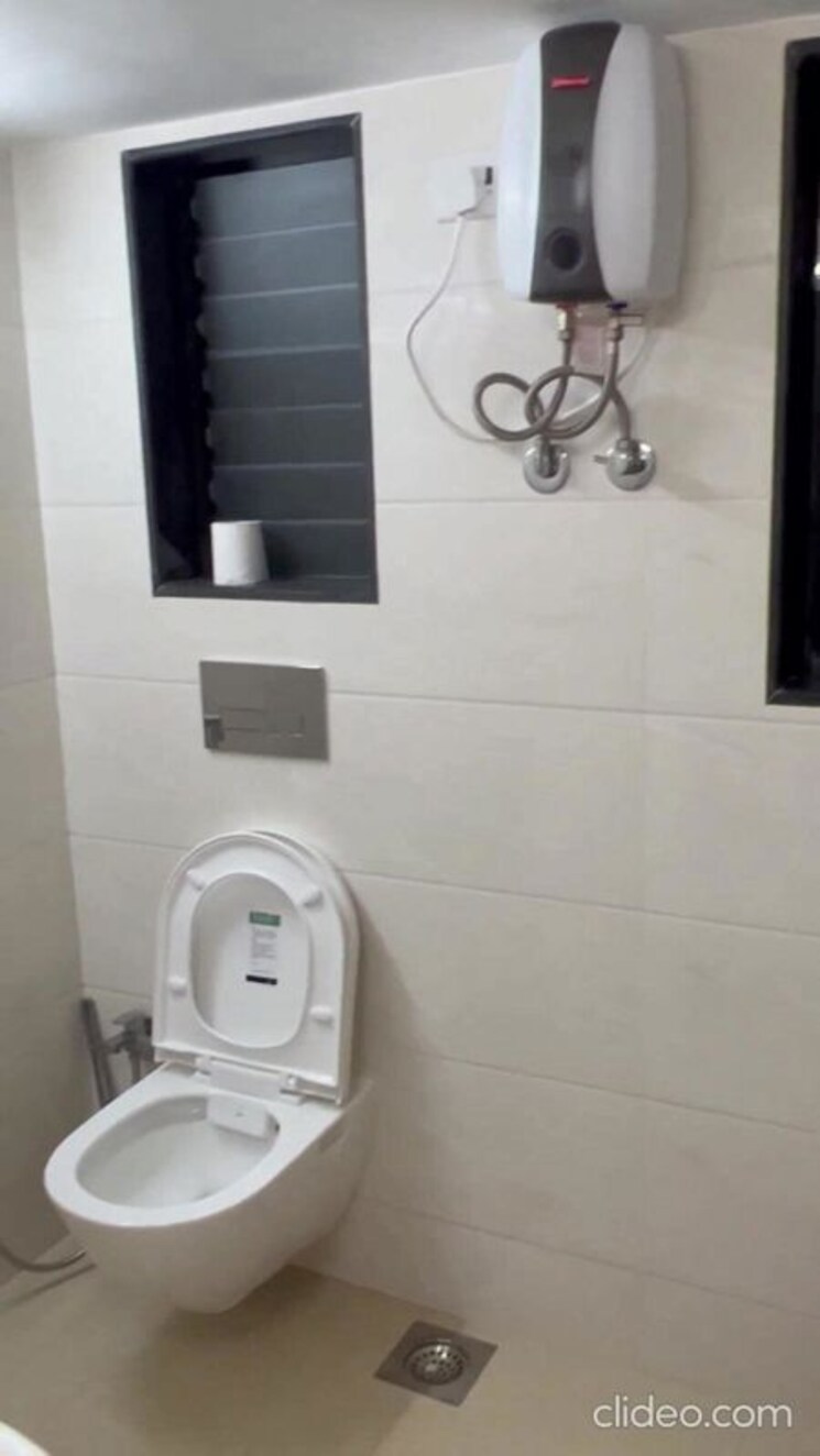 Bathroom, andheri-chs 2 Bedroom 580 Sq.Ft. Apartment In Andheri West Mumbai 9727929