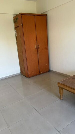 Room in 2 BHK Apartment at Wakad – for Rent