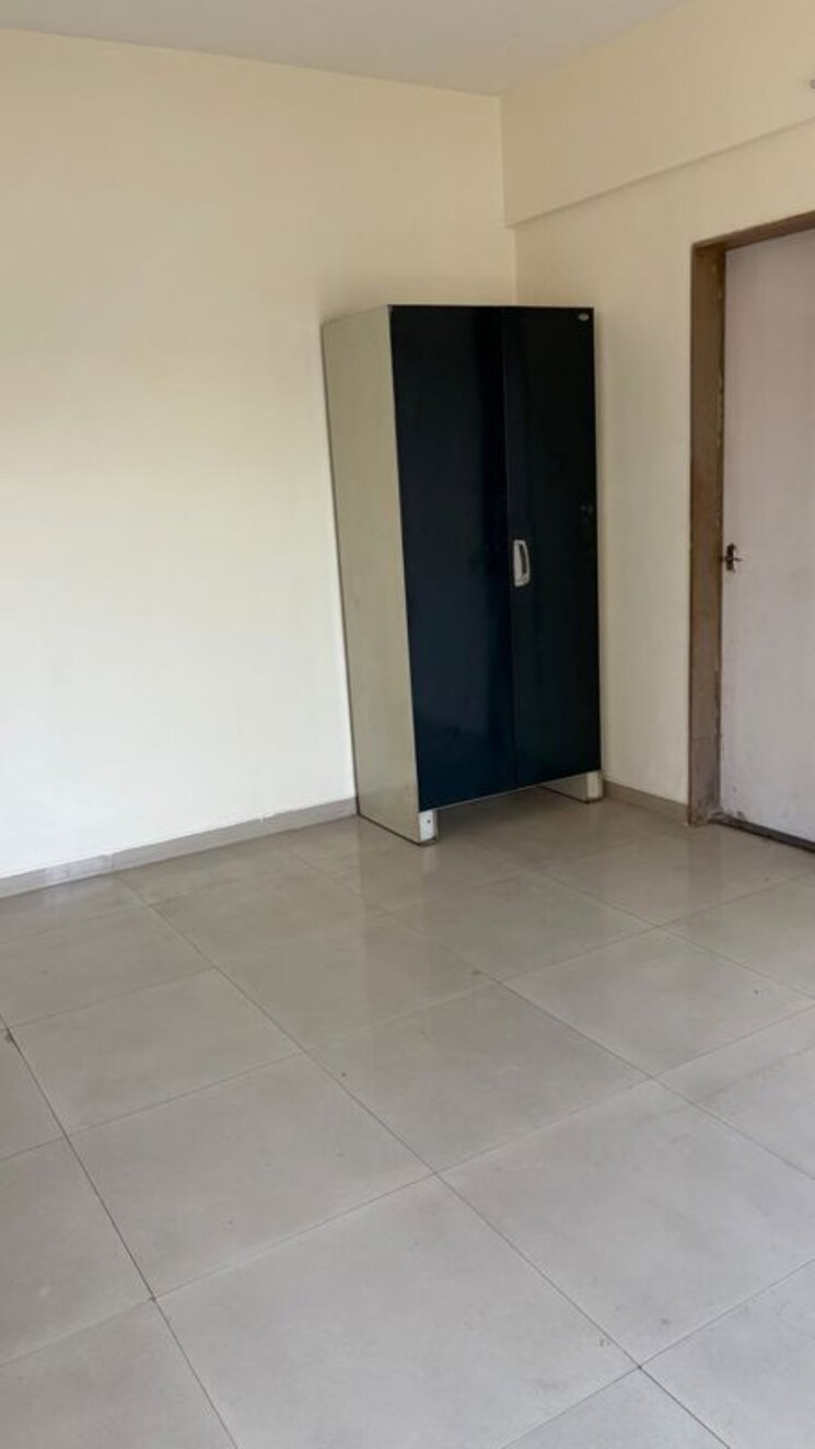 Room, wakad 2 Bedroom 1100 Sq.Ft. Apartment In Wakad Pune 9727958