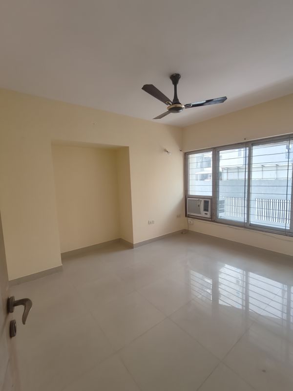 2.5 BHK + Pooja Room 1050 Sq.Ft. Apartment in Kanakia Spaces Vasundhara