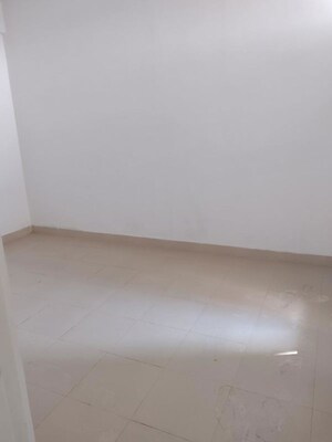 Room in 2 BHK Apartment at Breez Global Hill View, Sohna Sector 11 – for Sale