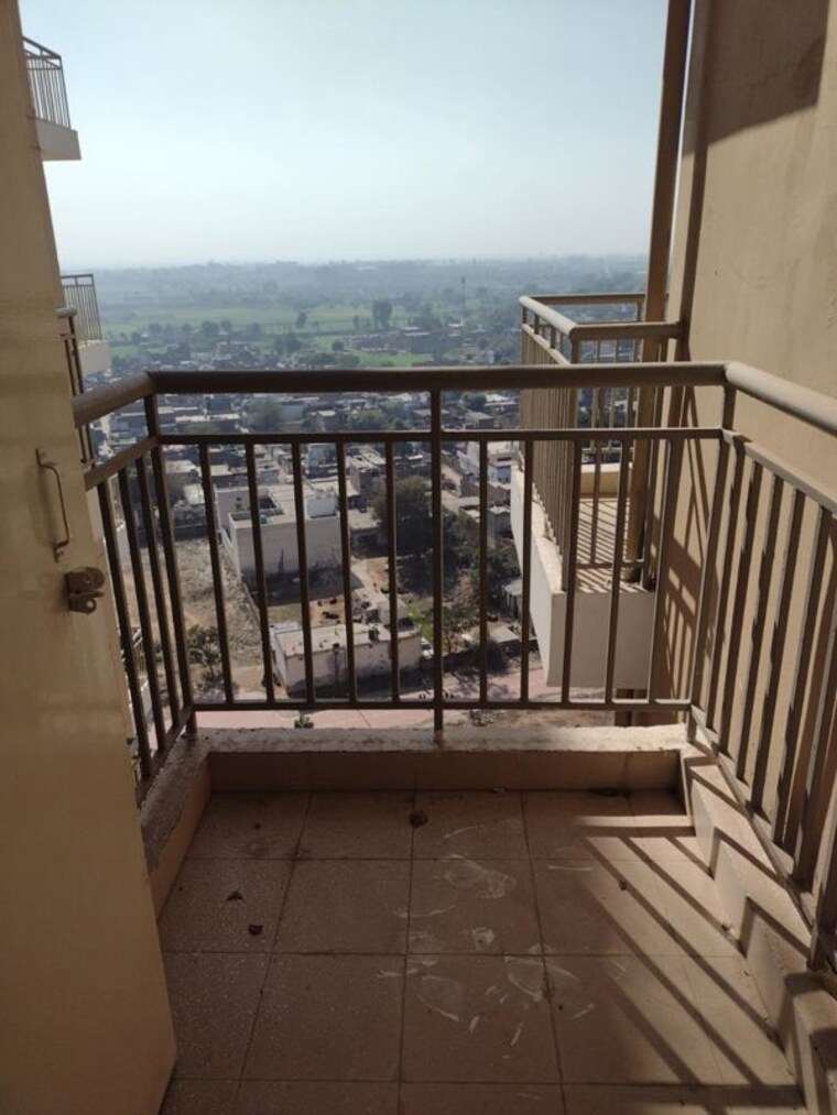 Balcony, breez-global-hill-view 2 Bedroom 554 Sq.Ft. Apartment In Sohna Sector 11 Gurgaon 9727975