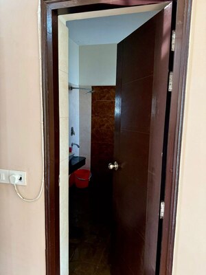 Building Lobby in 3 BHK Independent House at Viraj Lotus Enclave, Gomti Nagar – for Rent