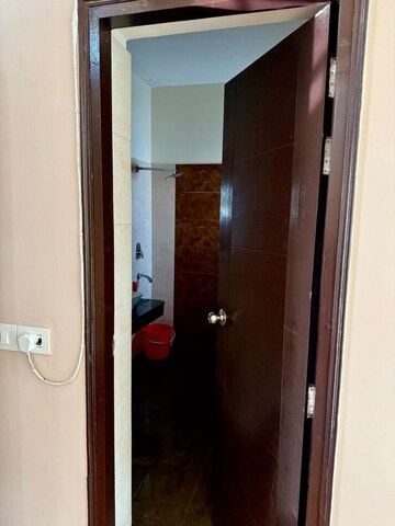 Building Lobby in 3 BHK Independent House at Viraj Lotus Enclave, Gomti Nagar – for Rent