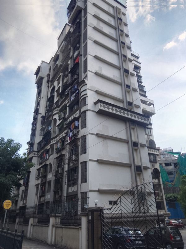 2 BHK 950 Sq.Ft. Apartment in Manas Moti Apartment