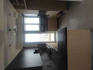 Kitchen in 3.5 BHK Builder Floor at Sector 52 – for Rent