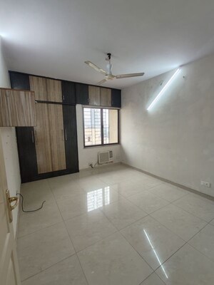 Master Bedroom in 3 BHK Apartment at Jasmine Tower, Vasant Vihar – for Rent