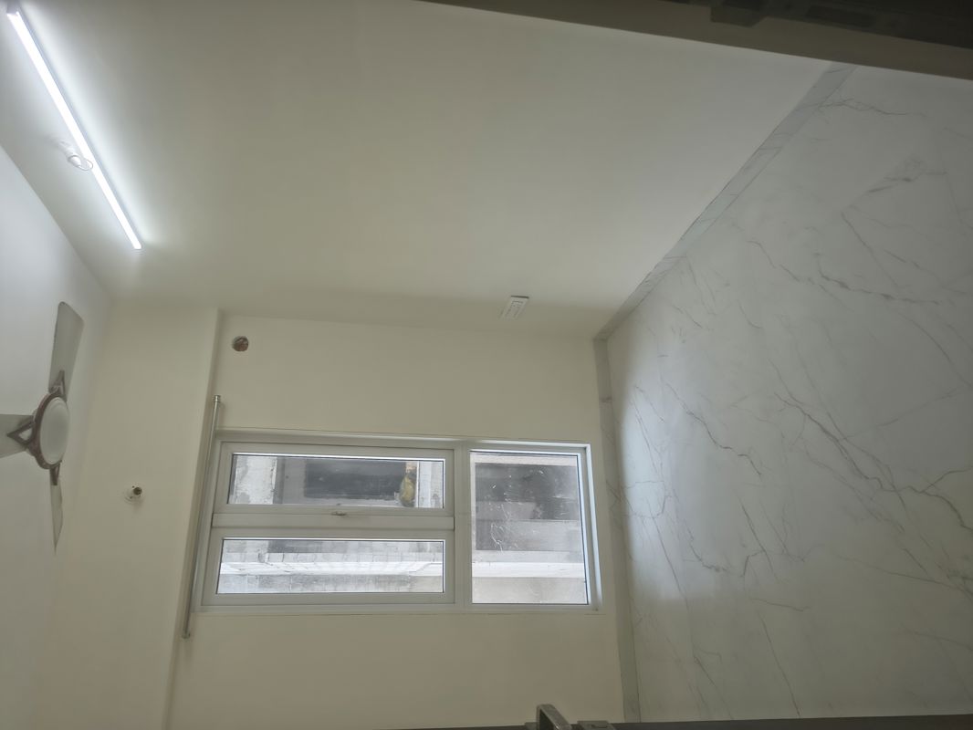 Furnished Amenities in 1.5 BHK Apartment at Deraiya Iconico, Kurla East – for Rent