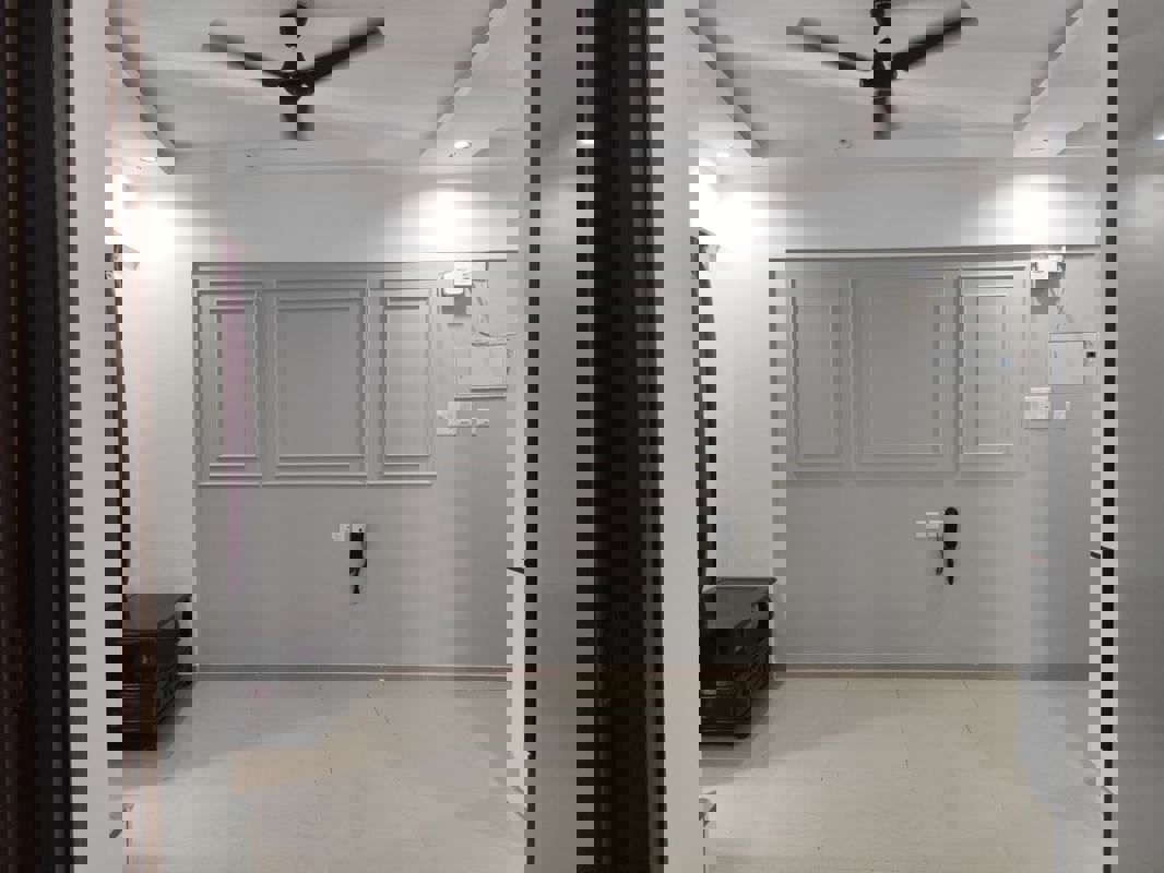 1 BHK + Extra Room Apartment For Sale in Kolte Patil Life Republic