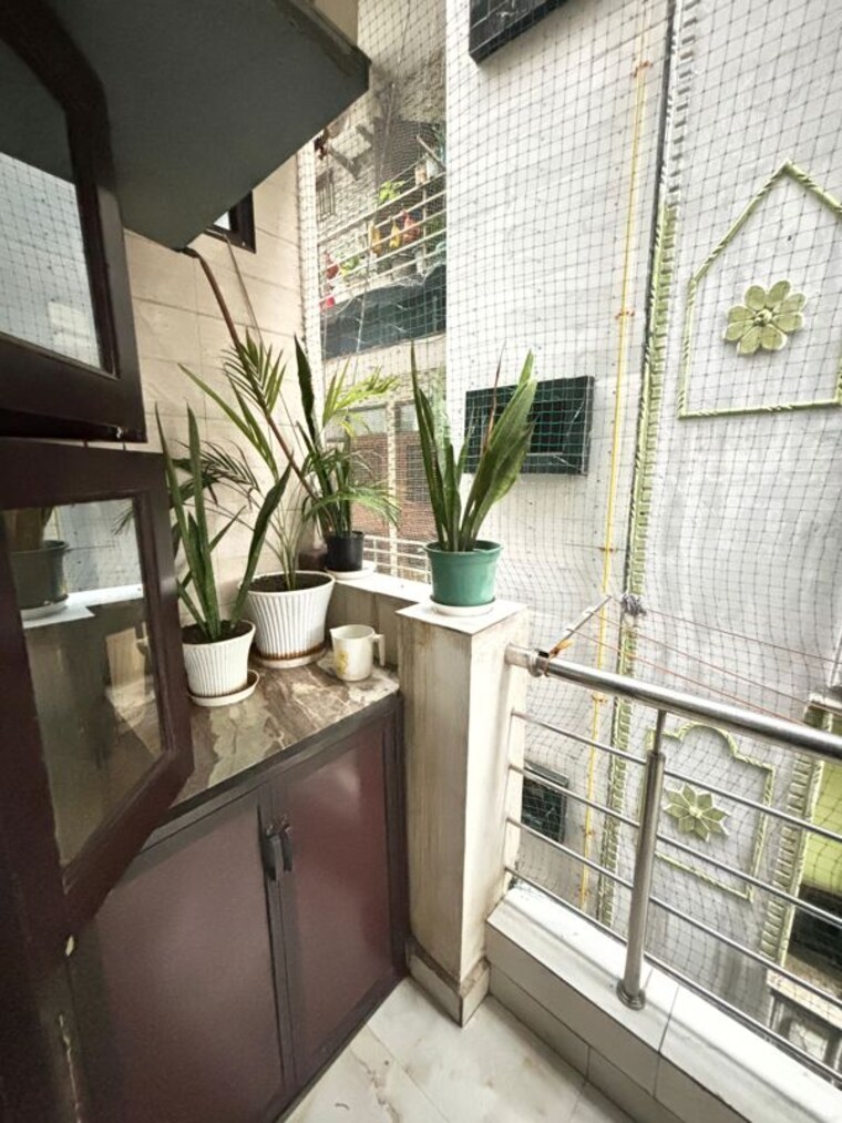 Balcony, mohan garden Pg For Girls In Mohan Garden 9728014