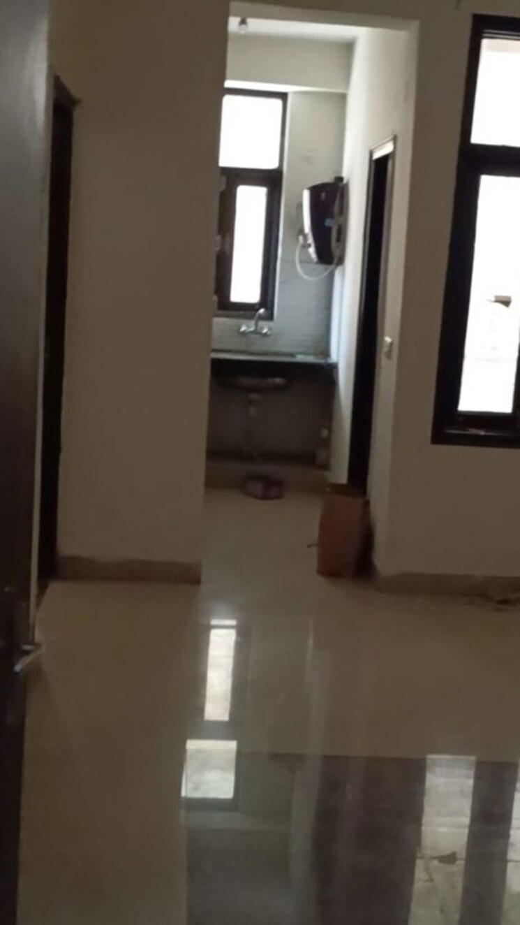 Bathroom, raj nagar 1 Bedroom 566 Sq.Ft. Apartment In Raj Nagar Ghaziabad 9727971