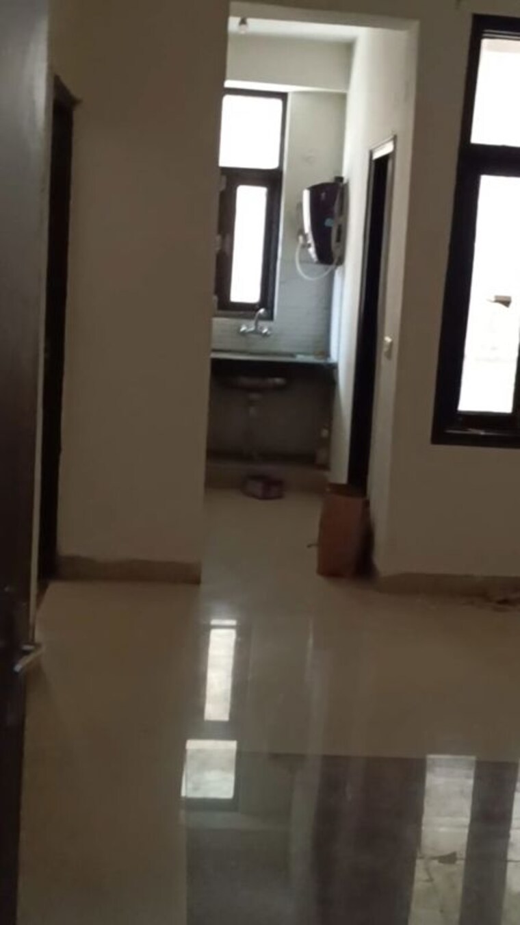 Bathroom, raj nagar 1 Bedroom 566 Sq.Ft. Apartment In Raj Nagar Ghaziabad 9727971
