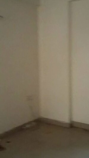 Room in 1 BHK Apartment at Raj Nagar – for Sale