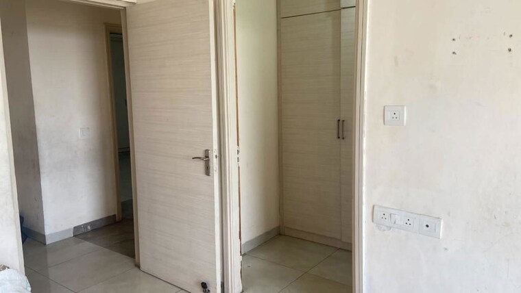 Bathroom, ambala highway 3 Bedroom 1500 Sq.Ft. Apartment In Ambala Highway Zirakpur 9728047