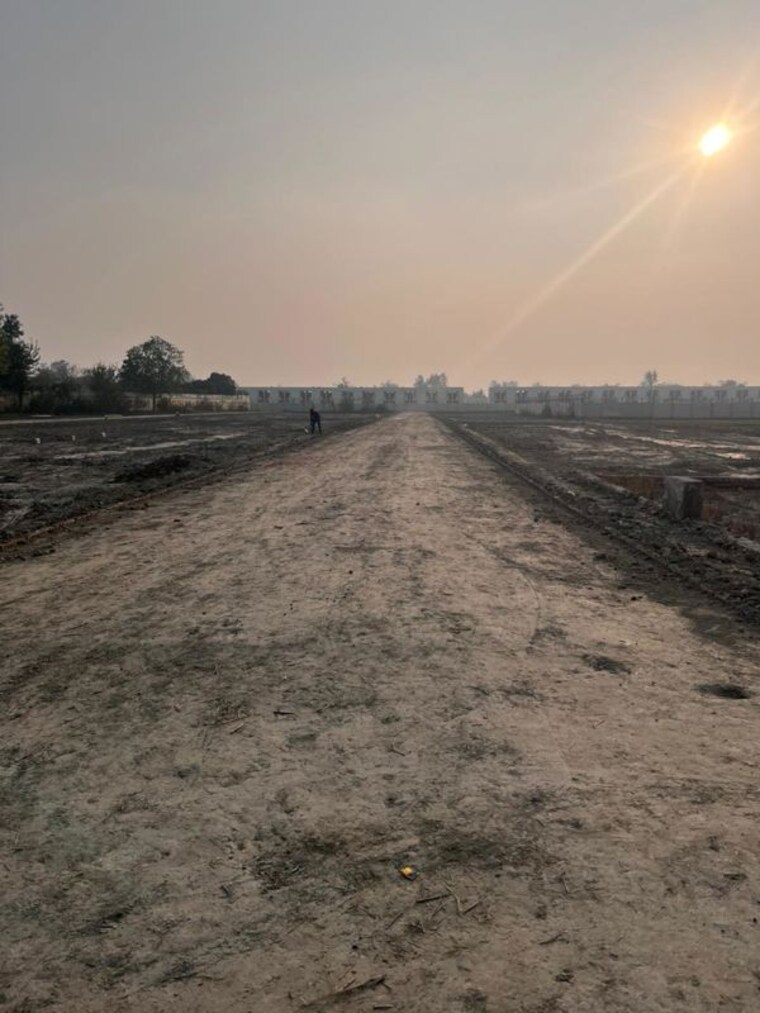 undefined, dream-city  1360 Sq.Ft. Plot In Rohania Varanasi 9728061