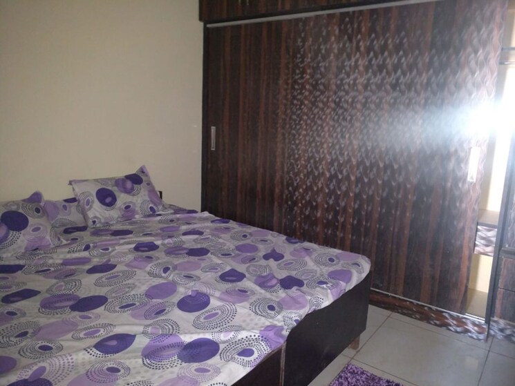 Bedroom, patel nagar 2 Bedroom 1000 Sq.Ft. Builder Floor In Patel Nagar Gurgaon 9728081