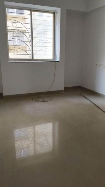 Room in 2 BHK Apartment at Highland Anandvan, Baner – for Rent