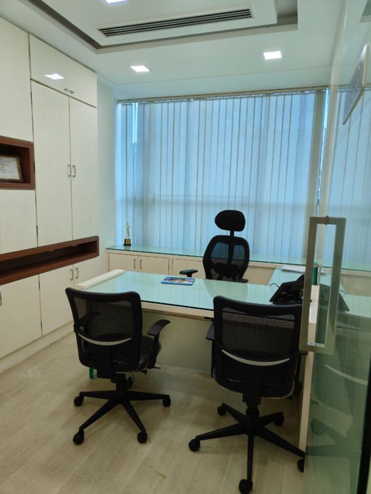 Team Area, town-centre Commercial Office Space 1104 Sq.Ft. In Andheri East Mumbai 9728093