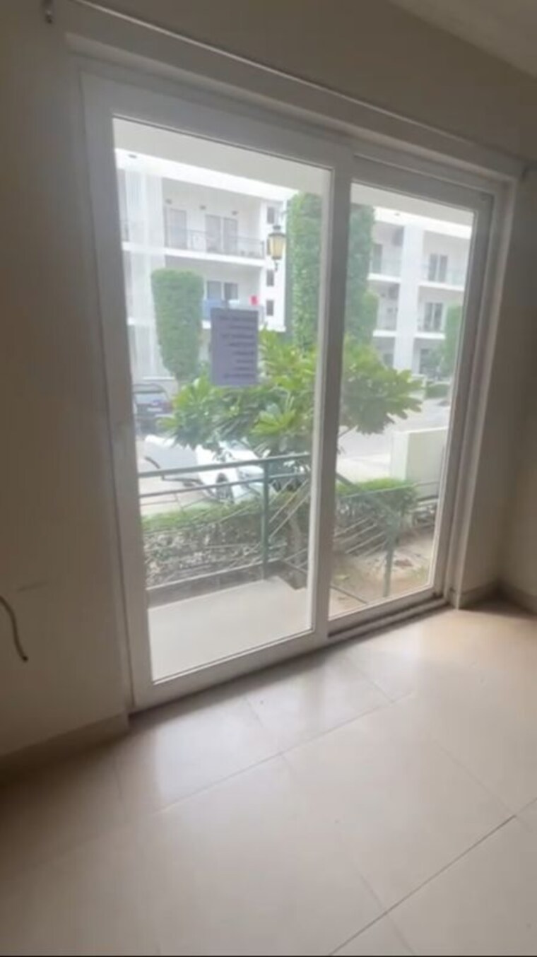 Room, central-park-flower-valley 2.5 Bedroom 1093 Sq.Ft. Builder Floor In Sohna Sector 33 Gurgaon 9728098