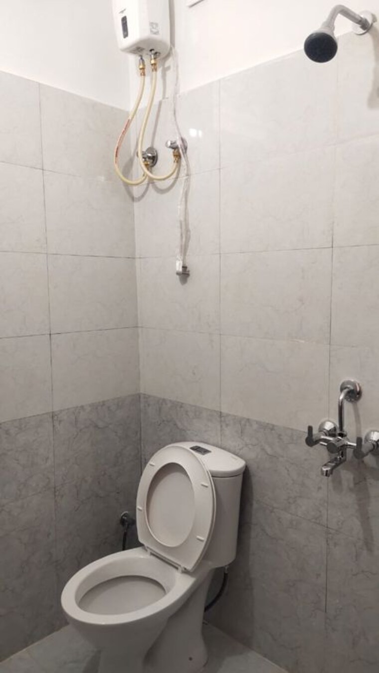 Bathroom, begumpet 1 Bedroom 510 Sq.Ft. Builder Floor In Begumpet Hyderabad 9728104