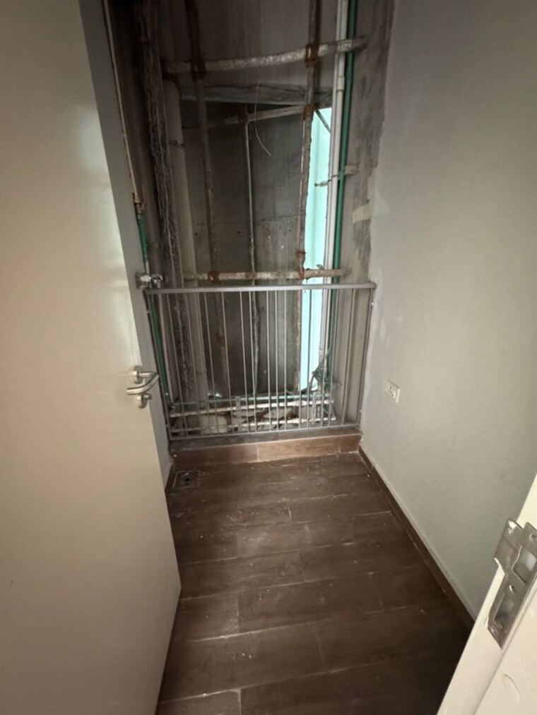 Balcony, kalpataru-immensa 3 Bedroom 1150 Sq.Ft. Apartment In Kolshet Road Thane 9728107