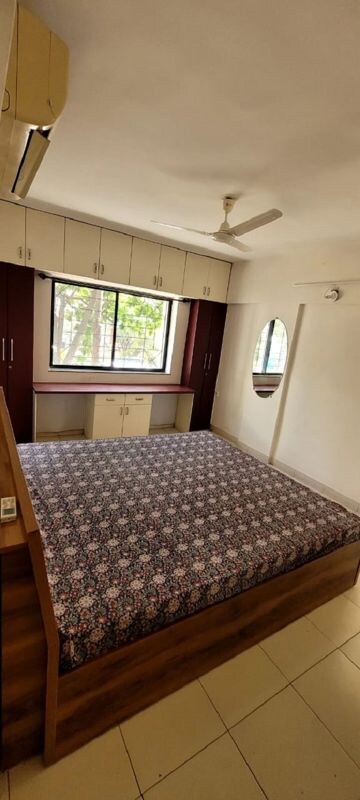 Bedroom in 3 BHK Apartment at A.V.Bhat Oakwoods Apartment, Viman Nagar – for Rent