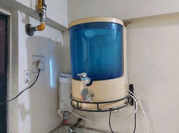 Master Bedroom in 2 BHK Apartment at Runwal Pearl, Manpada – for Rent