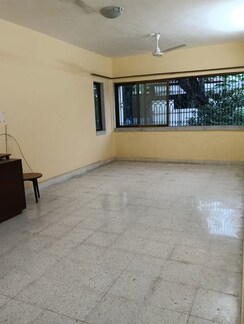 3 BHK + Pooja Room Apartment For Rent in Bandra West
