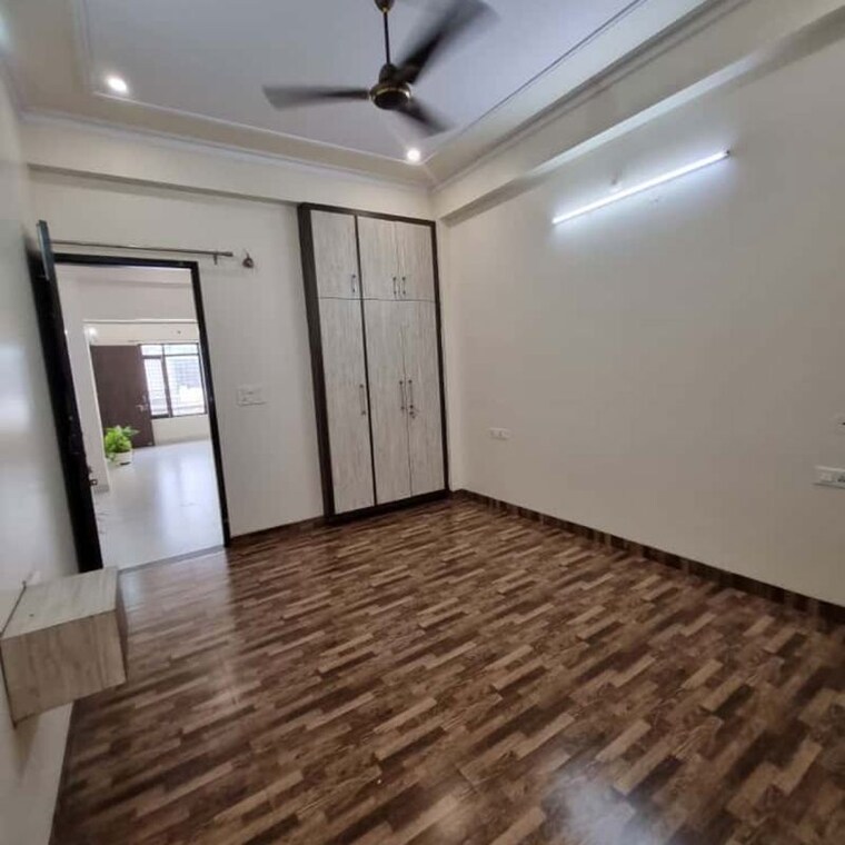 Room, gomti nagar Pg For Girls In Gomti Nagar 9728136