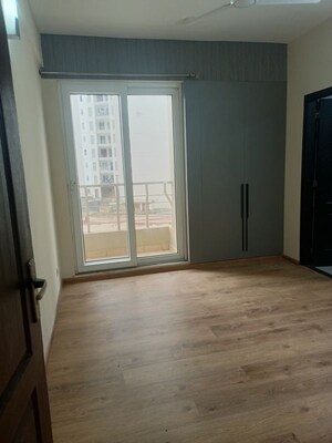 Room in 3 BHK Apartment at Lotus Panache, Sector 110 – for Rent