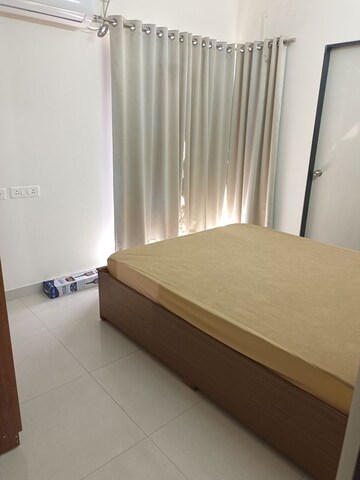 Bedroom in 1 BHK Apartment at Ashar Metro Towers, Vartak Nagar – for Rent
