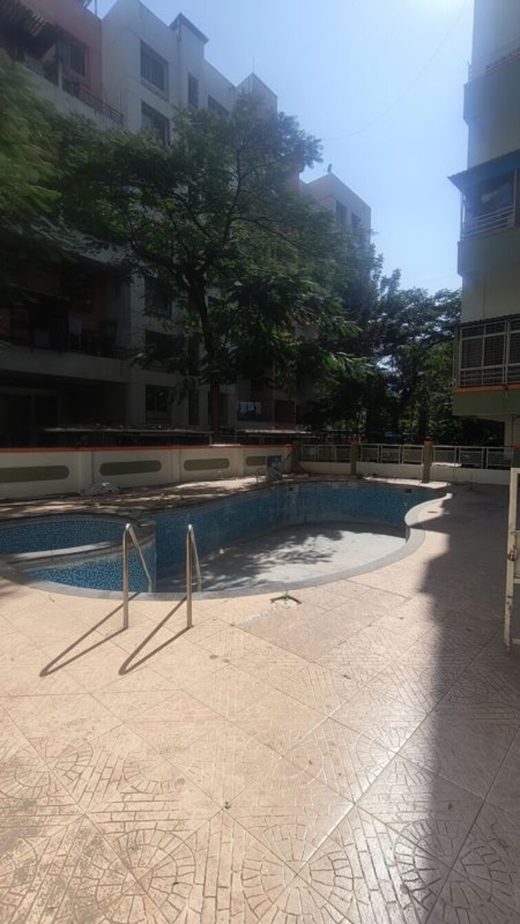 Swimming Pool, pimple saudagar 3 Bedroom 1500 Sq.Ft. Apartment In Pimple Saudagar Pune 9655644