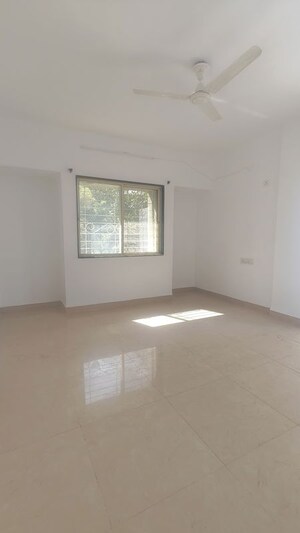 Room in 3 BHK Apartment at Pimple Saudagar – for Rent