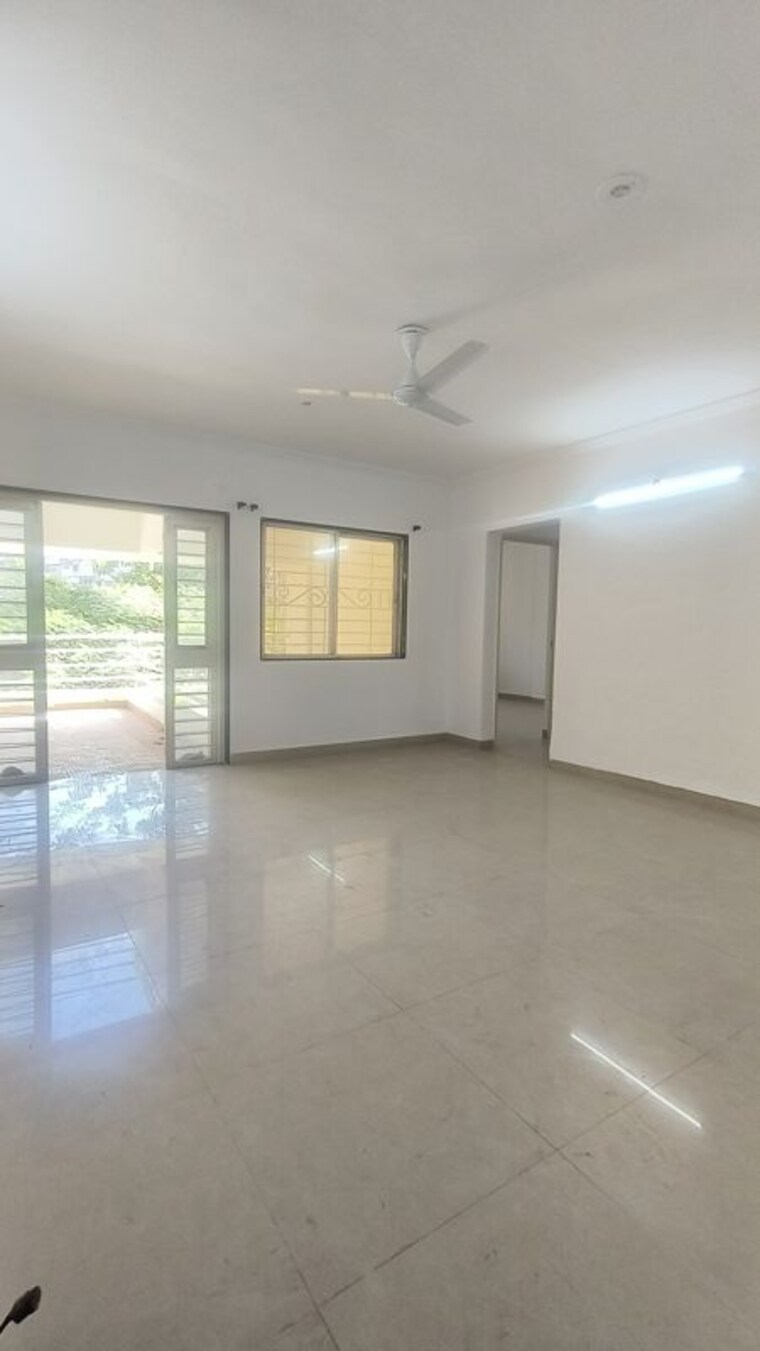 Living Room, pimple saudagar 3 Bedroom 1500 Sq.Ft. Apartment In Pimple Saudagar Pune 9655644