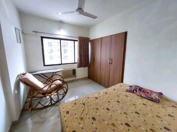 Bedroom in 2 BHK Apartment at Runwal Pearl, Manpada – for Rent
