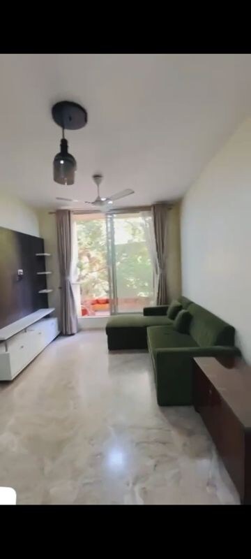 Room in 1 BHK Apartment at Hiranandani Rodas Enclave Rosemount, Ghodbunder Road – for Sale