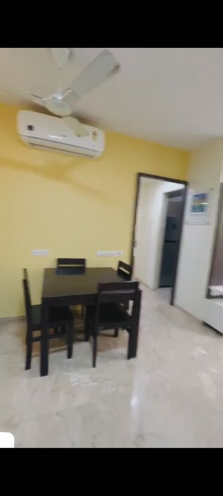 Room, hiranandani-rodas-enclave-rosemount 1 Bedroom 620 Sq.Ft. Apartment In Ghodbunder Road Thane 9728145