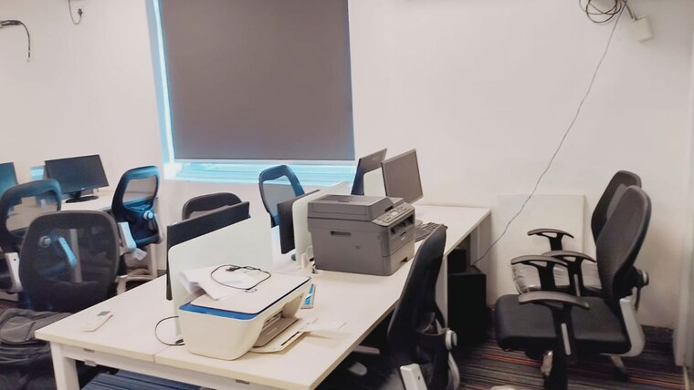 Team Area, sector 63 Commercial Office Space 3000 Sq.Ft. In Sector 63 Noida 9728143