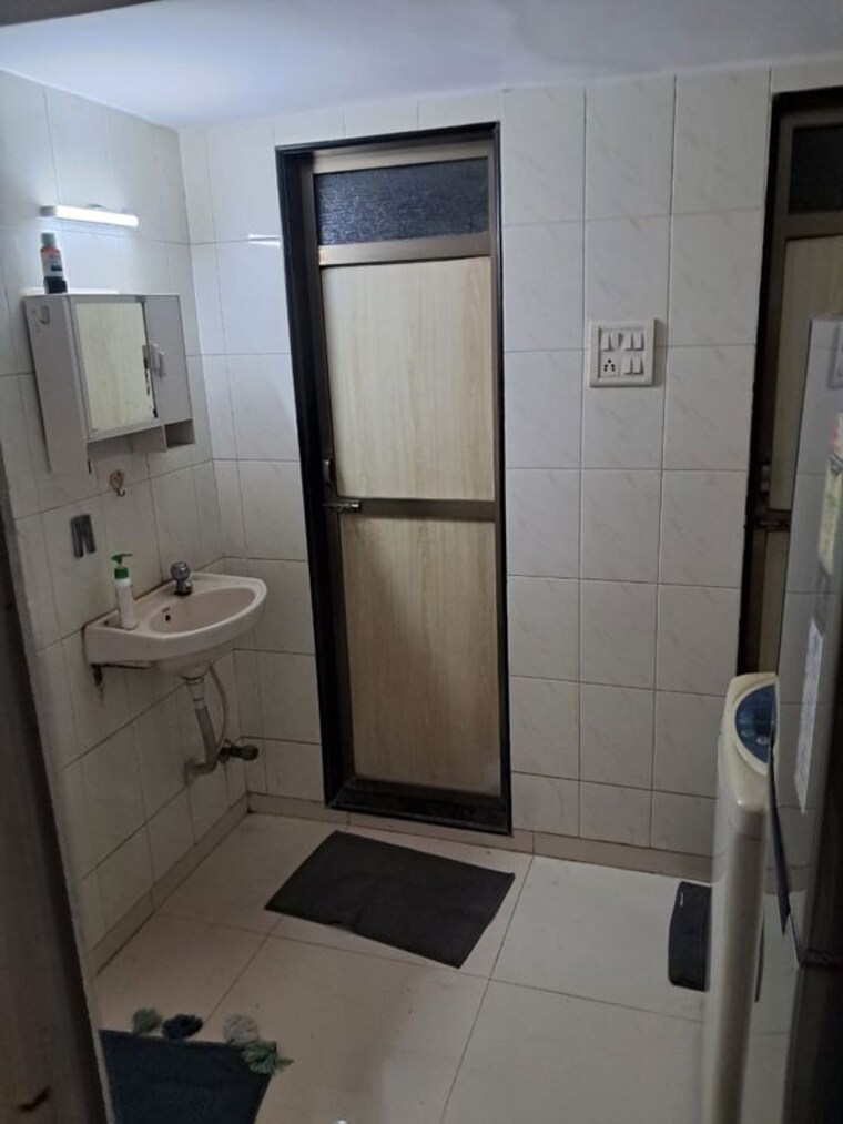 Bathroom, ambedkar nagar 2 Bedroom 650 Sq.Ft. Apartment In Ambedkar Nagar Mumbai 9728175