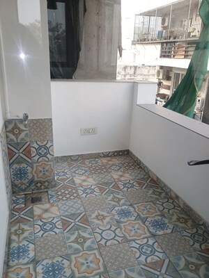 Balcony in 3.5 BHK Builder Floor at Unitech Nirvana Country Cedar Crest, Sector 50 – for Sale