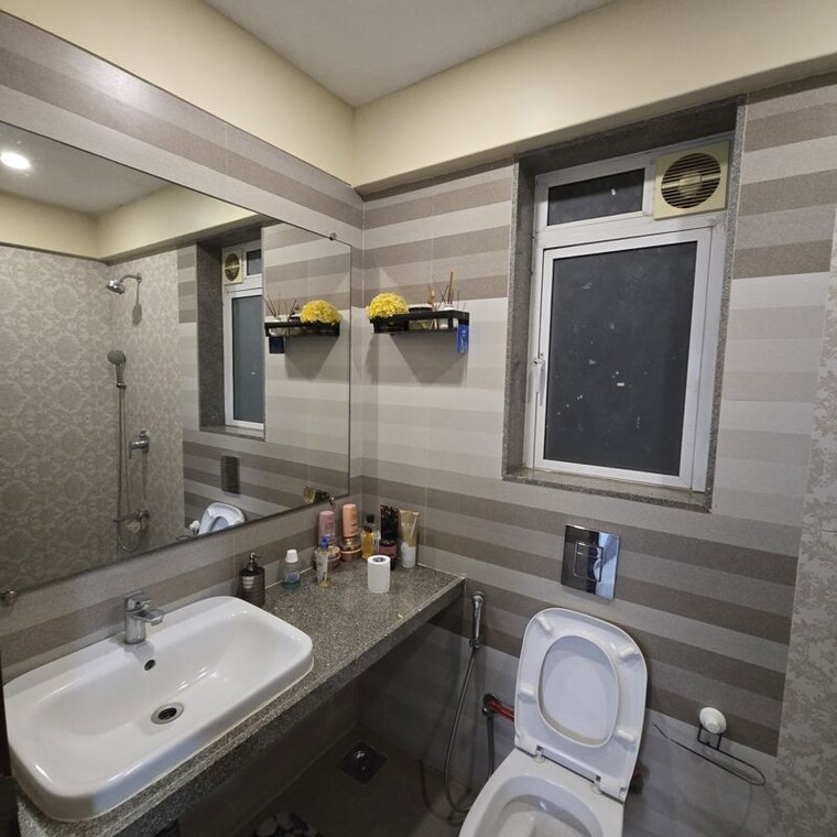 Kitchen, supreme-19 2 Bedroom 638 Sq.Ft. Apartment In Lokhandwala Complex Mumbai 9728222