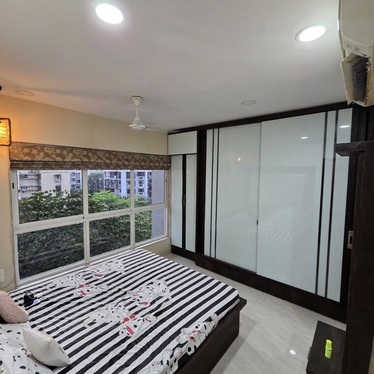 Bedroom, supreme-19 2 Bedroom 638 Sq.Ft. Apartment In Lokhandwala Complex Mumbai 9728222