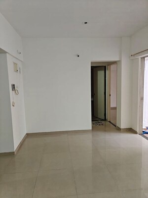 Room in 1.5 BHK Apartment at Vilas Yashwin, Sus – for Rent