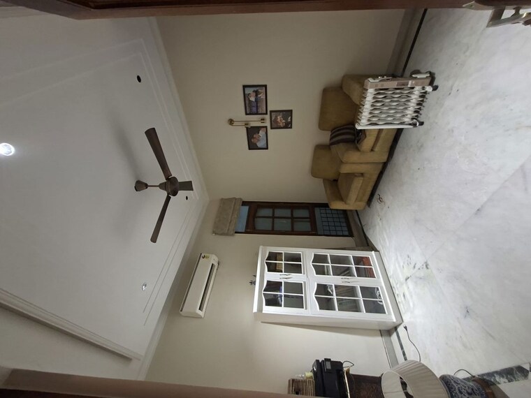 undefined, rwa-apartments-sector-40 3 Bedroom 250 Sq.Mt. Independent House In Sector 40 Noida 9728239