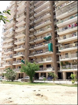 2 BHK Apartment For Sale in Adore Happy Homes Grand, Sector 85