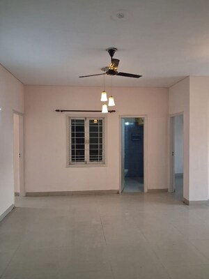Room in 2 BHK Builder Floor at Unitech South City II, Sector 50 – for Rent